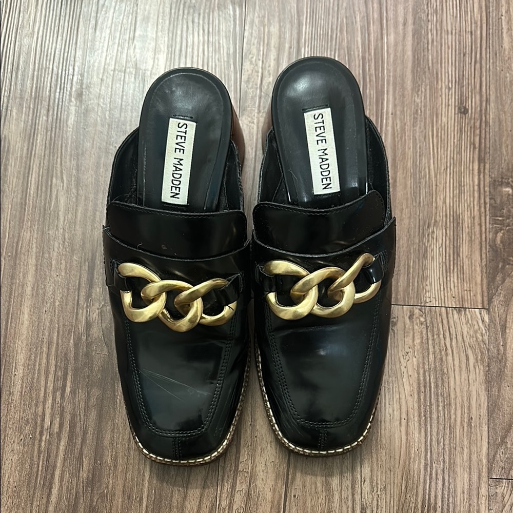 Steve Madden Black Mules with Gold Chain Accent